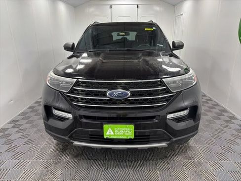 Used 2020 Ford Explorer XLT w/ Equipment Group 202A AWD/4WD image 2