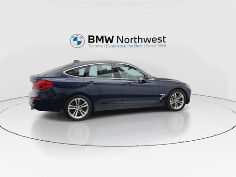 Used 2017 BMW 340i Gran Turismo xDrive image 4