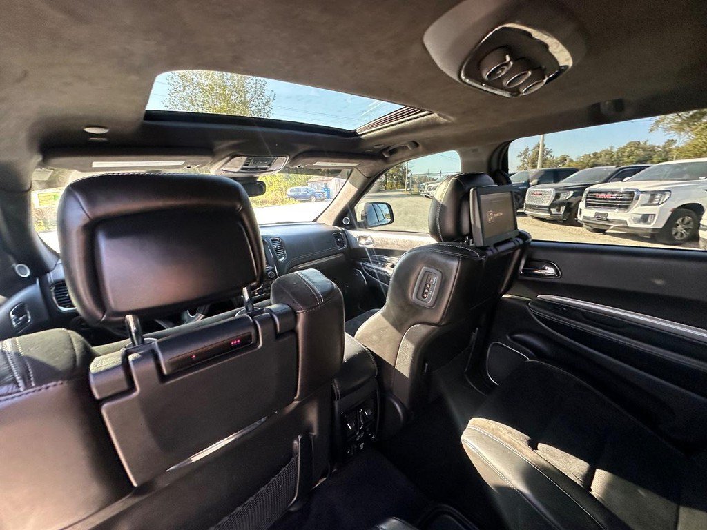 Used 2018 Dodge Durango SRT w/ SRT Interior Appearance Group AWD/4WD image 12