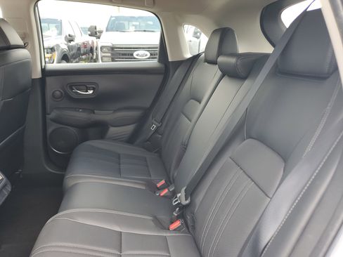 Used 2024 Honda HR-V EX-L image 19