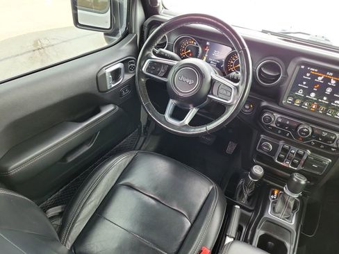 Used 2021 Jeep Wrangler Unlimited Sahara image 15