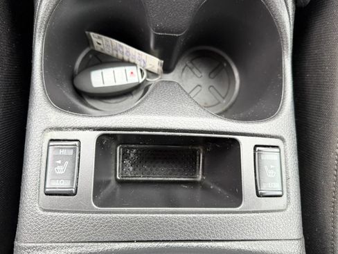 Used 2021 Nissan Rogue Sport SV AWD/4WD image 20