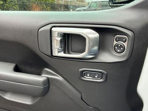 New 2026 Jeep Wrangler Unlimited Sport AWD/4WD image 32