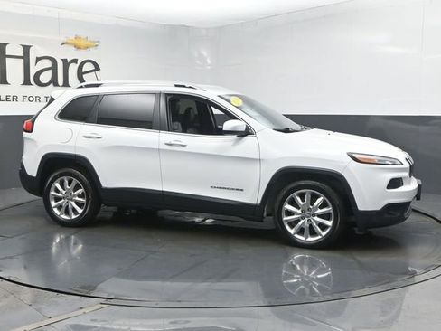 Used 2016 Jeep Cherokee Limited w/ Trailer Tow Group image 49