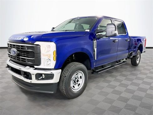 New 2026 Ford F250 XL w/ XL Chrome Package image 22
