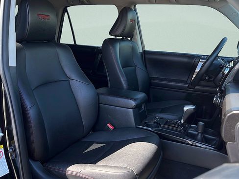 Used 2018 Toyota 4Runner TRD Pro AWD/4WD image 26