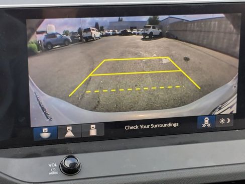 Used 2025 Honda Accord Touring image 12