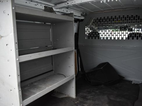 Used 2022 Ford Transit Connect XL FWD image 17