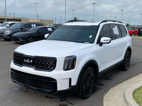 Certified 2024 Kia Telluride EX X-Line AWD/4WD image 3