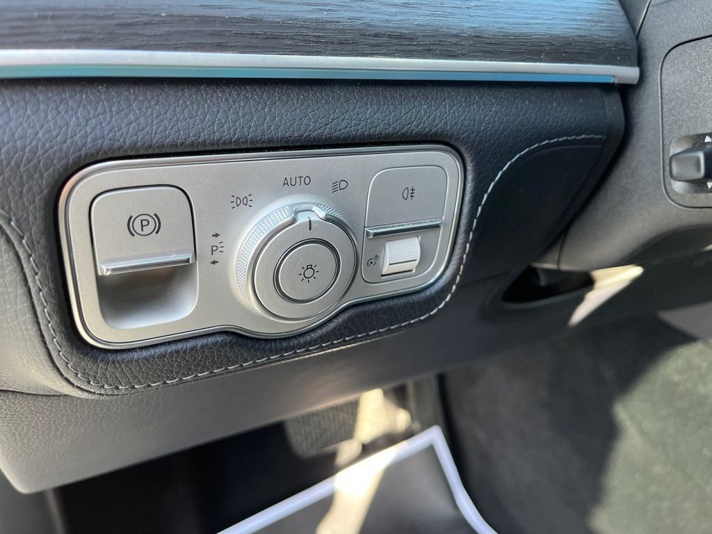 Certified 2022 Mercedes-Benz GLE 450 4MATIC image 22