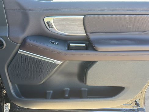 New 2026 Ford Expedition Platinum w/ Platinum Ultimate Package AWD/4WD image 10