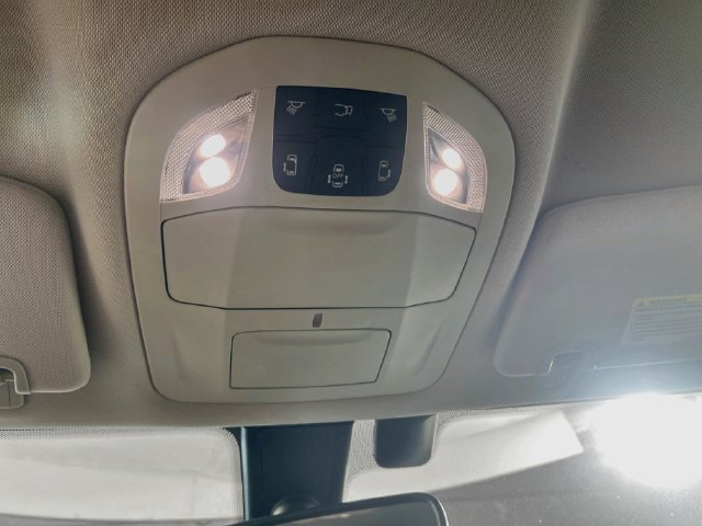 Used 2020 Chrysler Pacifica Touring-L Plus FWD image 20