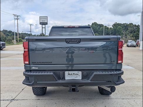 Used 2026 Chevrolet Silverado 2500 LT w/ Trail Boss Package AWD/4WD image 8