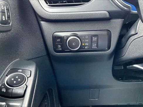 Used 2023 Ford Escape Platinum AWD/4WD image 37