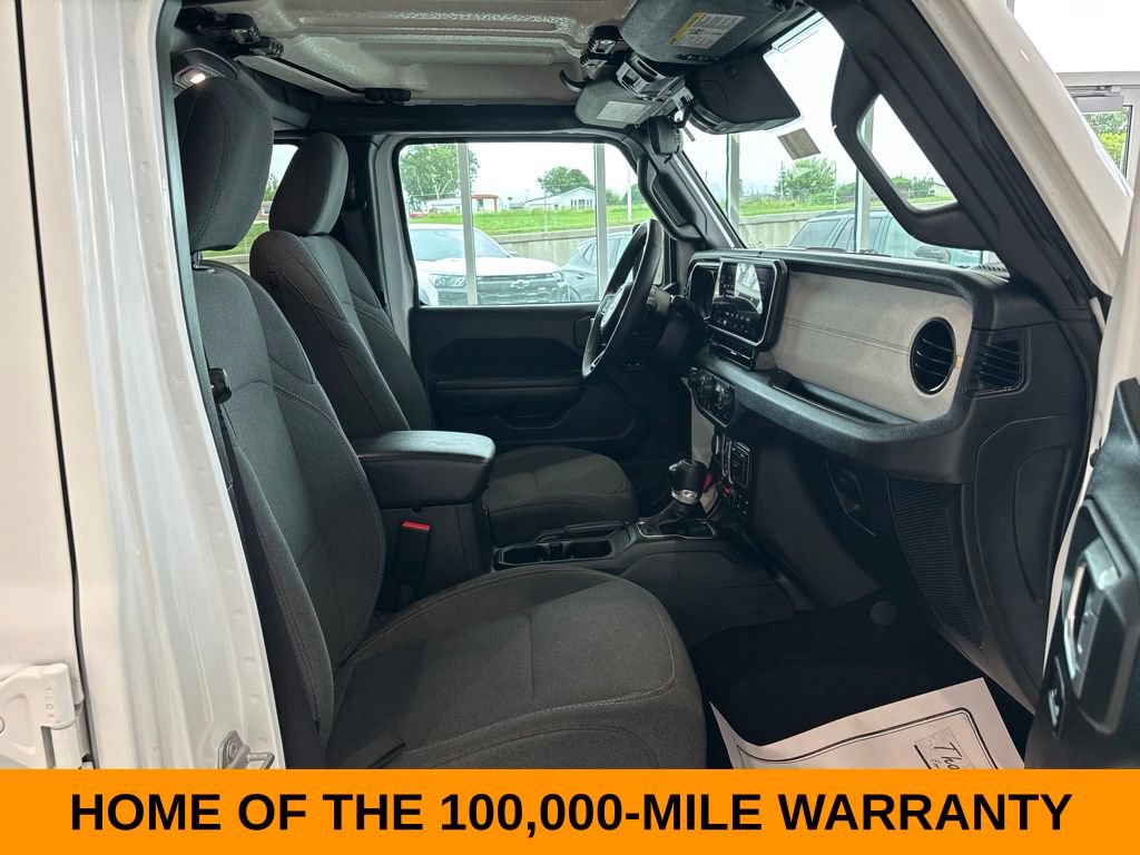 Used 2025 Jeep Wrangler Unlimited Sport AWD/4WD image 26