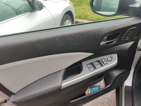 Used 2016 Honda CR-V Touring image 19