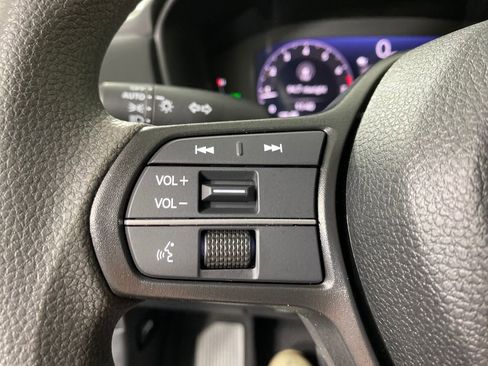 Used 2024 Honda Accord EX image 19