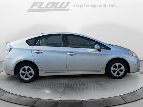 Used 2012 Toyota Prius Three w/ Solar Roof Pkg FWD image 8