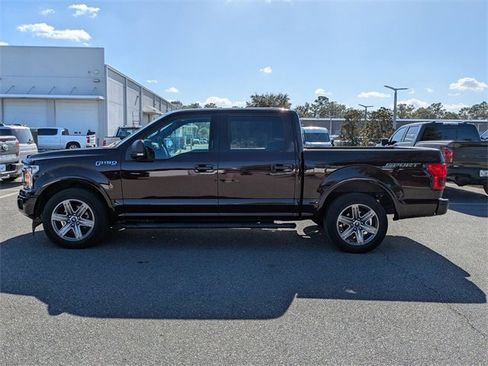 Certified 2018 Ford F150 XLT w/ Equipment Group 302A Luxury image 6