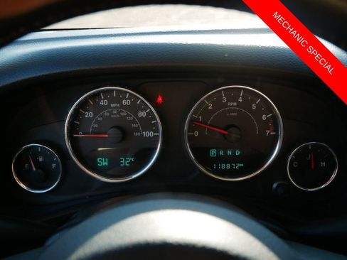 Used 2015 Jeep Wrangler Sport w/ Quick Order Package 24S AWD/4WD image 18