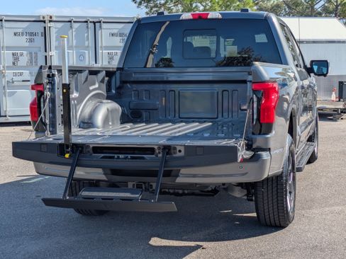 New 2025 Ford F150 Lightning Lariat image 14