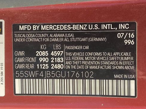 Used 2016 Mercedes-Benz C 300 Sedan w/ Multimedia Package image 33