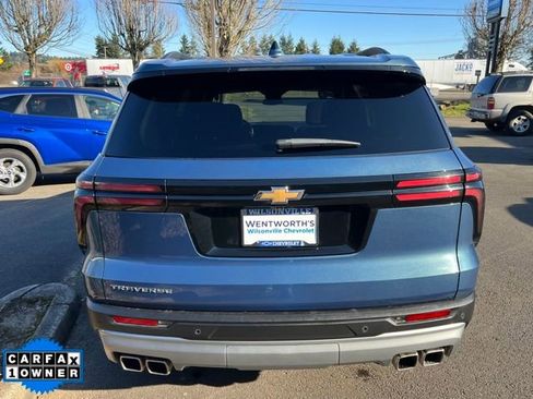 Used 2025 Chevrolet Traverse LT image 6