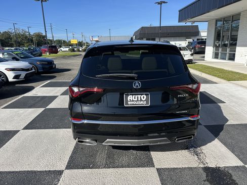 Used 2025 Acura MDX w/ Technology Package AWD/4WD image 4