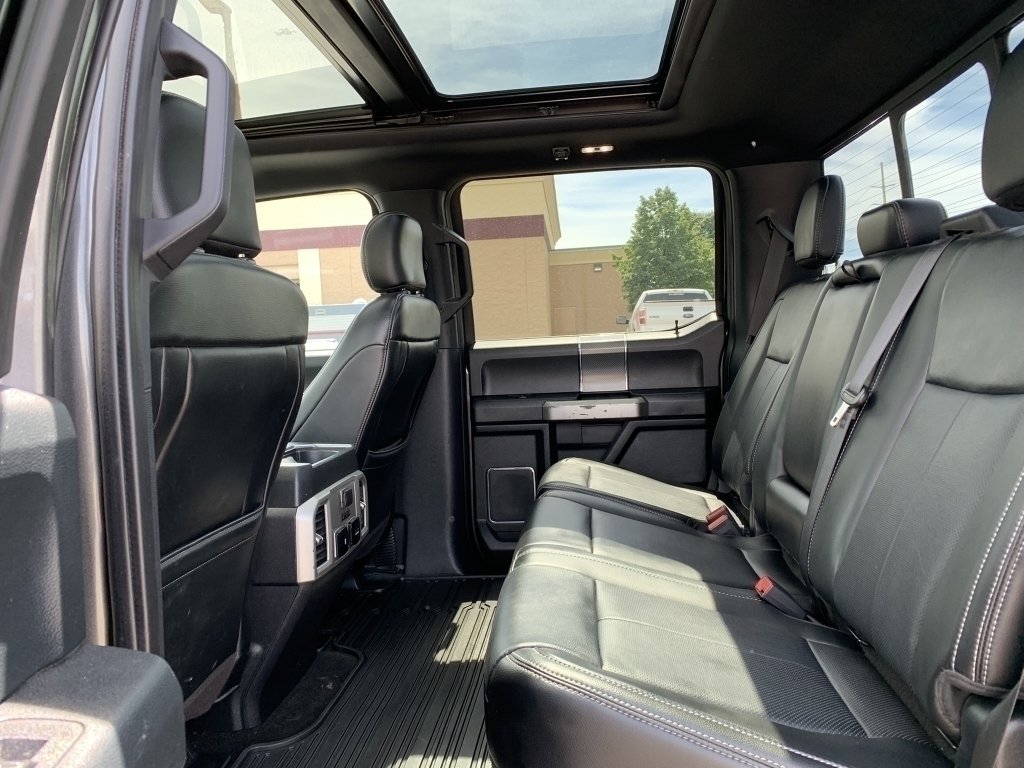 Used 2019 Ford F150 Lariat w/ Equipment Group 502A Luxury AWD/4WD image 15