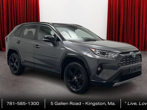 Certified 2021 Toyota RAV4 XSE AWD/4WD image 3