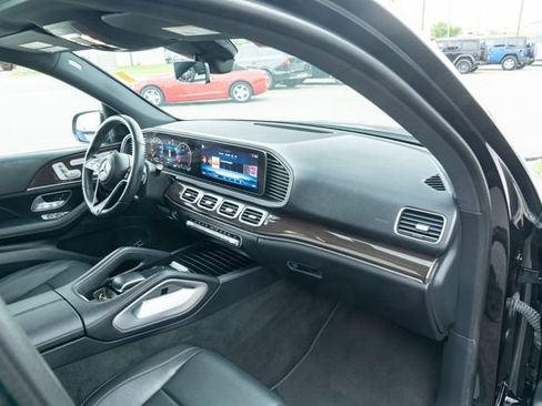 Used 2024 Mercedes-Benz GLE 350 4MATIC image 39