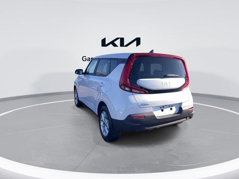 Certified 2022 Kia Soul LX w/ Technology Package image 7