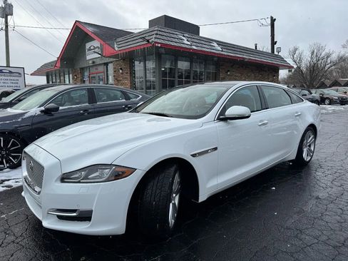 Used 2017 Jaguar XJ L Portfolio image 4
