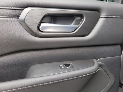 Certified 2025 Nissan Armada SV RWD image 19