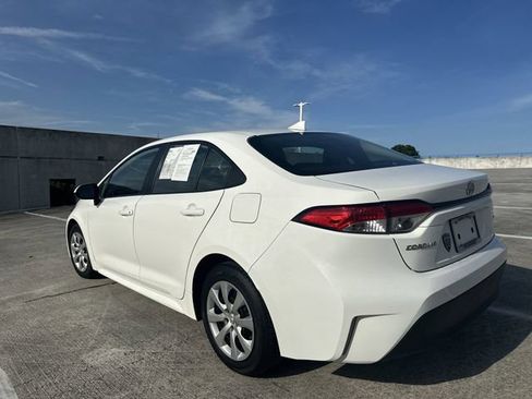 Used 2024 Toyota Corolla LE FWD image 14