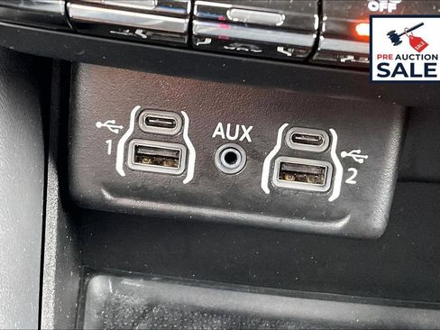 Used 2025 Dodge Durango GT AWD/4WD image 34