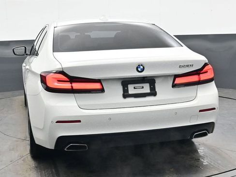 Used 2023 BMW 530i w/ Convenience Package RWD image 6