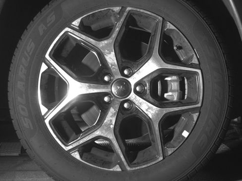 Used 2025 Jeep Compass Limited image 13