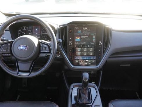 Used 2024 Subaru Crosstrek 2.5i Limited AWD/4WD image 16