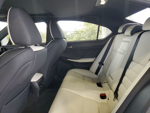 Used 2022 Lexus IS 350 F Sport w/ Accessory Package RWD image 9