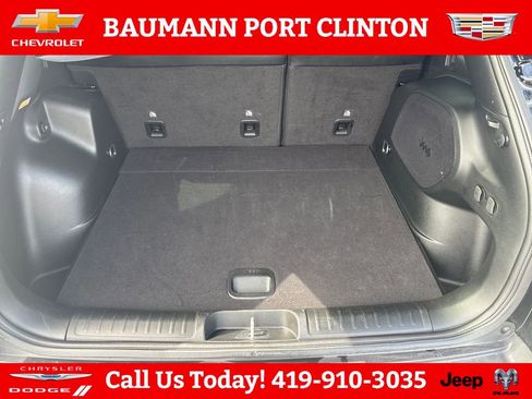 Used 2022 Jeep Cherokee Limited AWD/4WD image 24