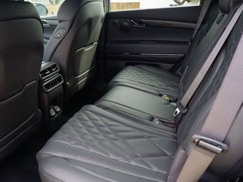 New 2026 Genesis GV80 2.5T Select image 18