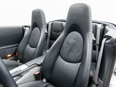 Used 2007 Porsche 911 Carrera image 12