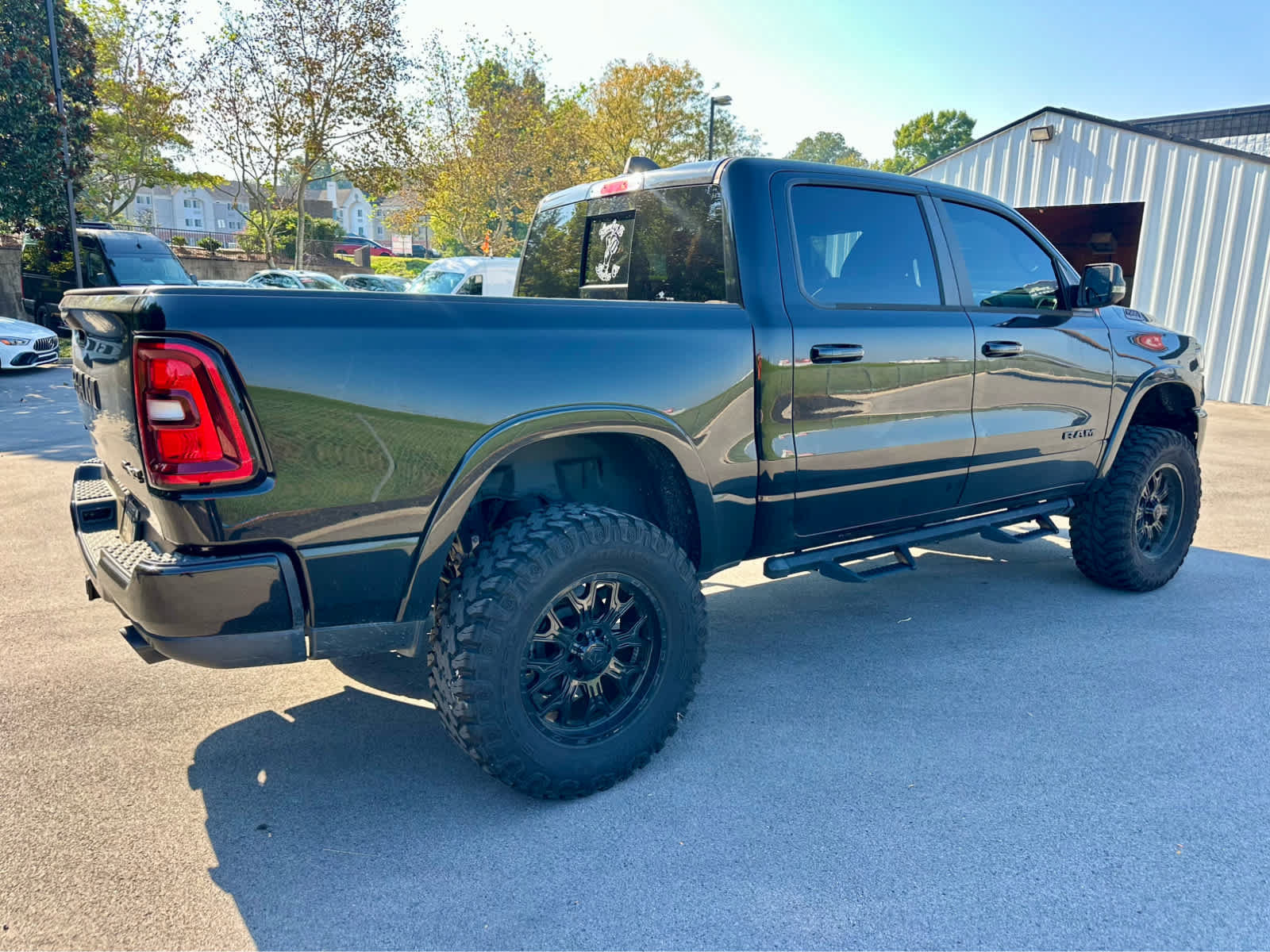 Used 2025 RAM 1500 Big Horn AWD/4WD image 5
