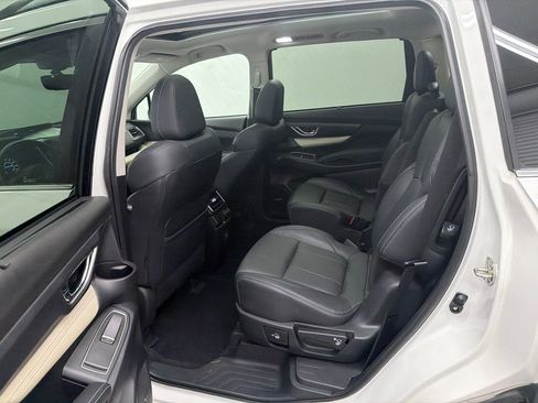 Used 2020 Subaru Ascent Limited w/ Technology Package image 23