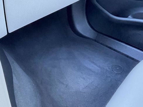 Used 2023 BMW M550i xDrive w/ Executive Package image 19