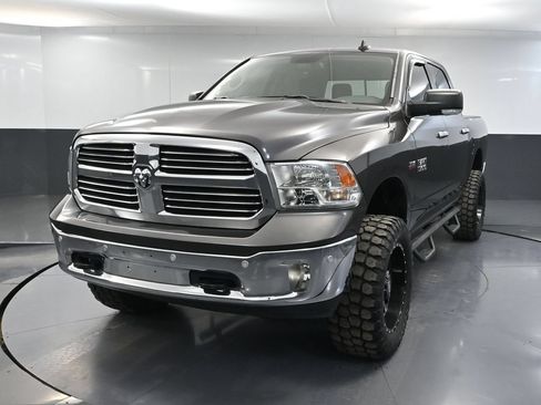 Used 2017 RAM 1500 Big Horn AWD/4WD image 13