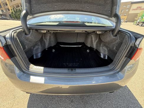 Used 2010 Acura TSX w/ Technology Package FWD image 28