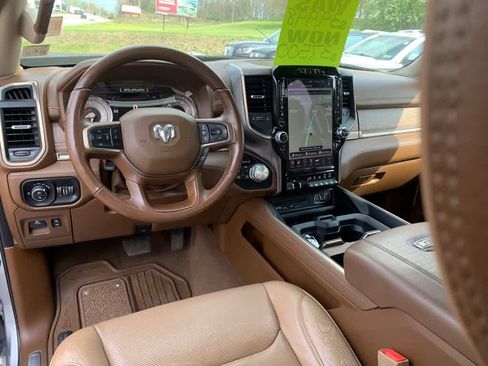 Used 2019 RAM 1500 Limited AWD/4WD image 16