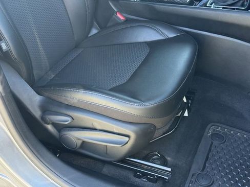 Used 2022 Jeep Compass Altitude w/ Convenience Group image 18